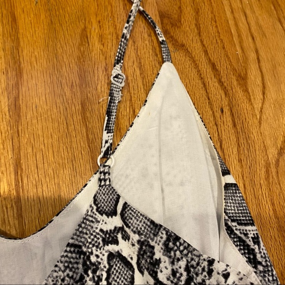 LF Millou Snakeskin Romper - Picture 8 of 10